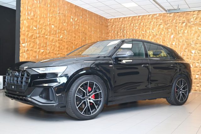 AUDI Q8 usata 125