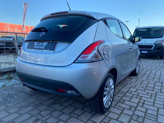 LANCIA Ypsilon usata, con Controllo trazione