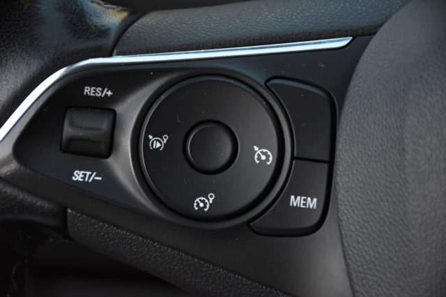 OPEL Grandland X usata, con Sistema di navigazione