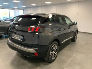 PEUGEOT 3008 usata, con Sensore di luce