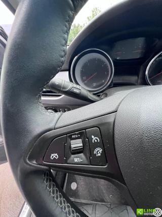 OPEL Astra usata, con ESP