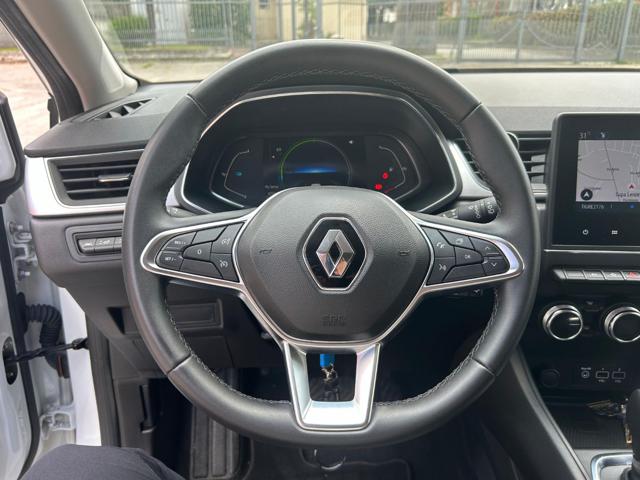 RENAULT Captur usata, con Sistema di navigazione