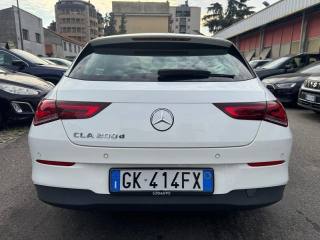 MERCEDES-BENZ CLA 200 usata, con Airbag
