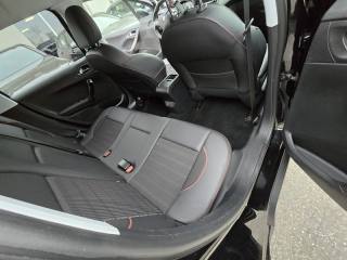 PEUGEOT 2008 usata, con Controllo trazione