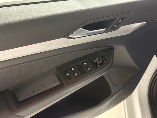 VOLKSWAGEN Golf usata, con Sedili riscaldati
