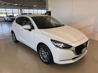 MAZDA 2 usata, con Autoradio