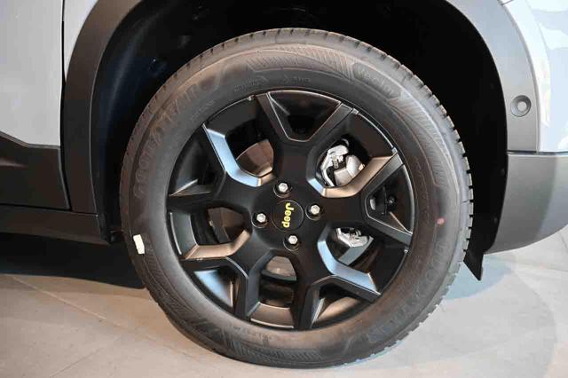 JEEP Avenger usata, con Autoradio