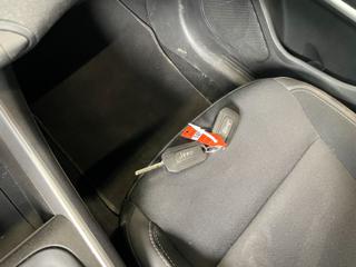 JEEP Avenger usata, con USB