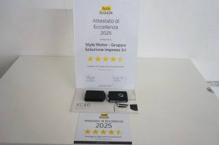 VOLVO XC40 usata, con Fari LED