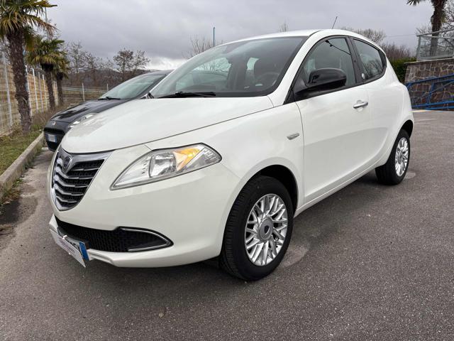 LANCIA Ypsilon usata, con ABS