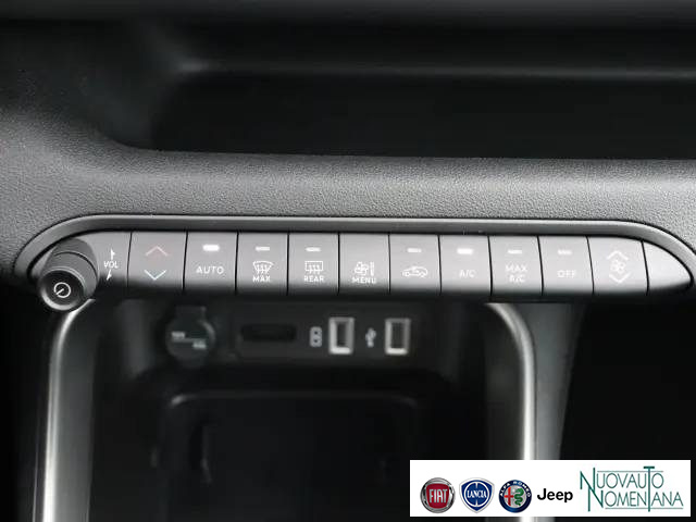 JEEP Avenger usata, con Sensori di parcheggio posteriori