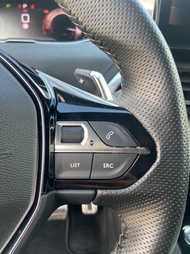 PEUGEOT 5008 usata 28