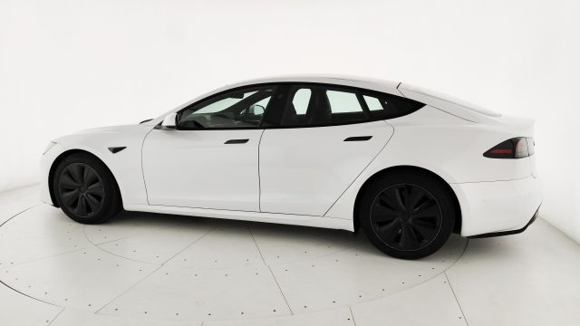 TESLA Model S usata, con Vivavoce