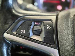 OPEL Astra usata, con Volante in pelle