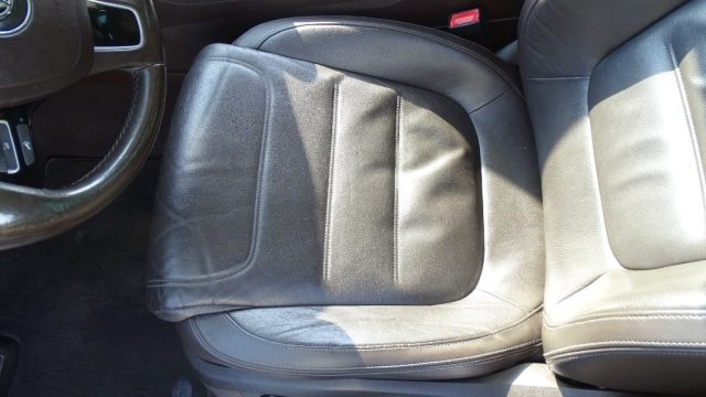 VOLKSWAGEN Touareg usata 66