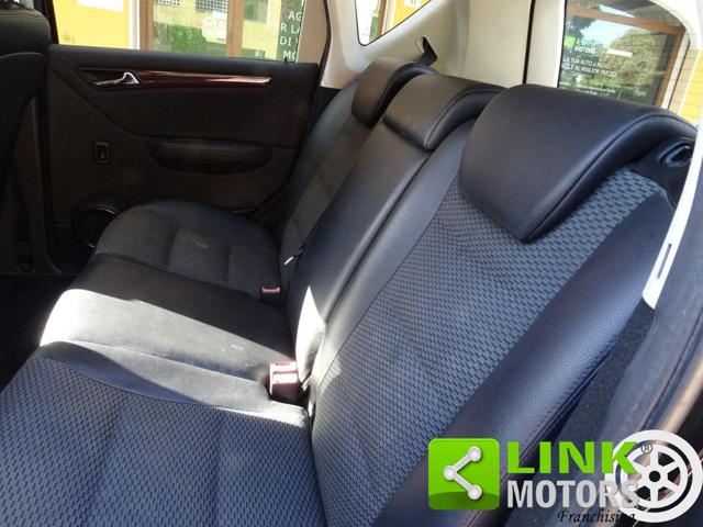 MERCEDES-BENZ A 180 usata, con Controllo trazione