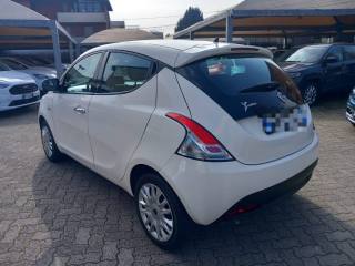 LANCIA Ypsilon usata, con Airbag