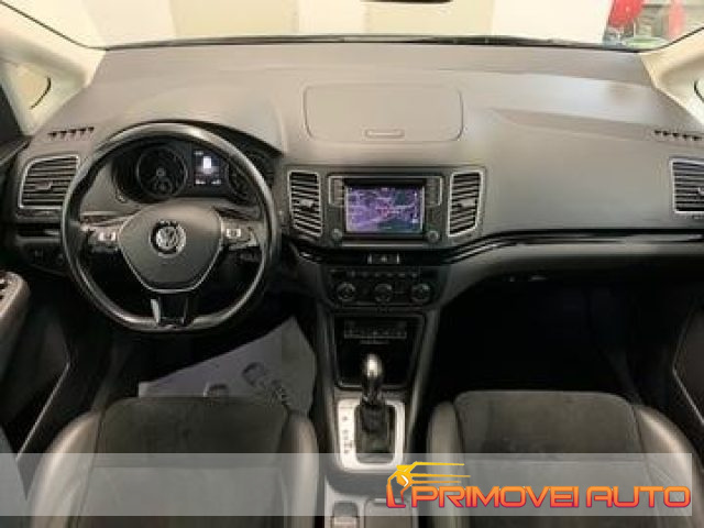 VOLKSWAGEN Sharan usata, con ABS