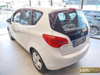OPEL Meriva usata, con Autoradio