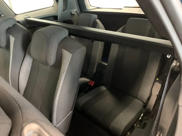 PEUGEOT 5008 usata, con ESP