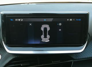 PEUGEOT 208 usata, con USB