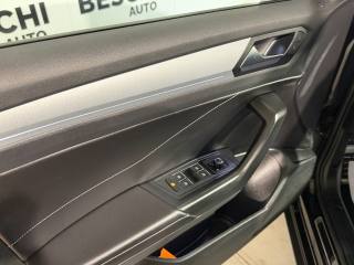 VOLKSWAGEN T-Roc usata, con ESP