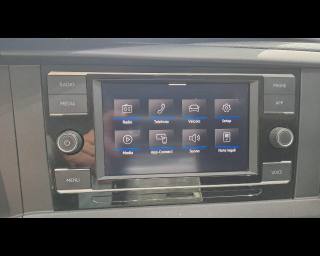 VOLKSWAGEN T6 Caravelle usata, con Servosterzo
