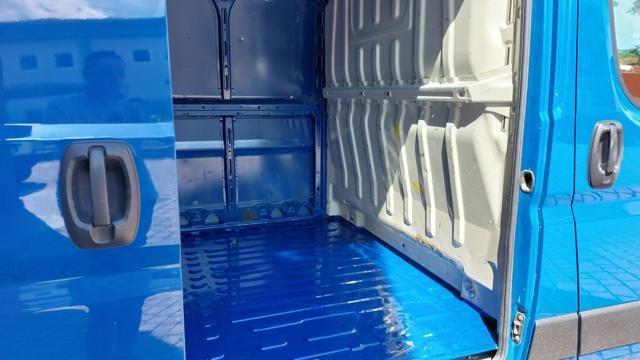 FIAT Ducato usata, con Monitoraggio pressione pneumatici