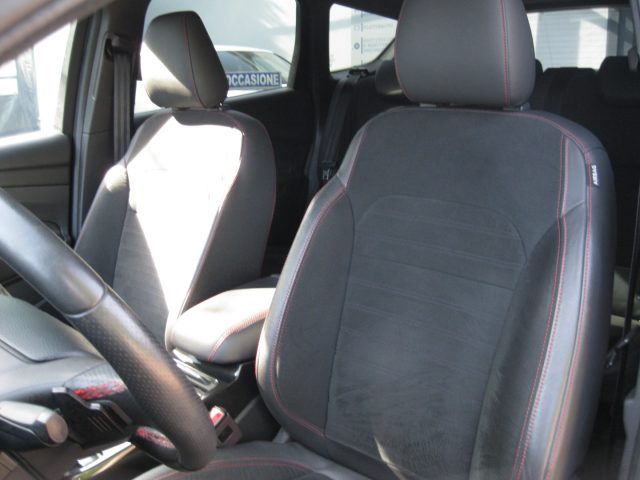 FORD Kuga usata, con Volante multifunzione