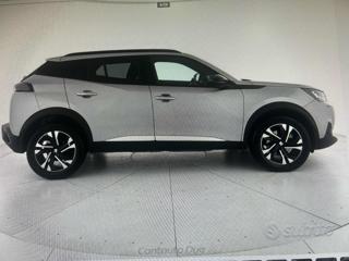 PEUGEOT 2008 usata, con Alzacristalli elettrici