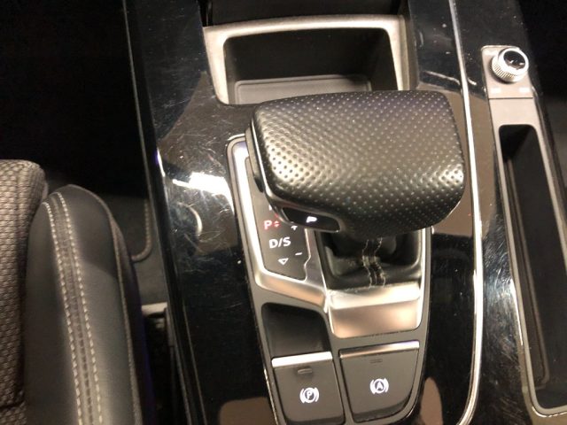 AUDI Q5 usata, con Specchietti laterali elettrici