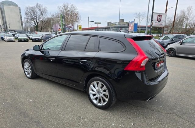 VOLVO V60 usata, con Airbag laterali