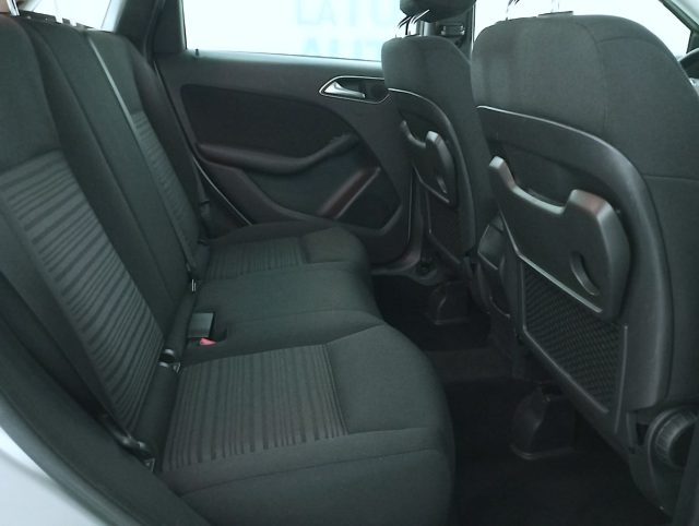 MERCEDES-BENZ B 180 usata 13