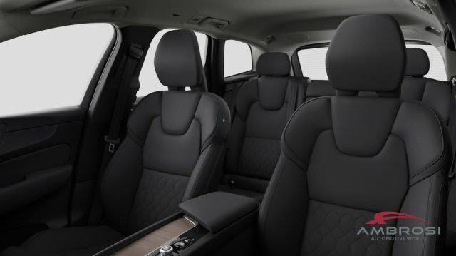 VOLVO XC60 usata 11