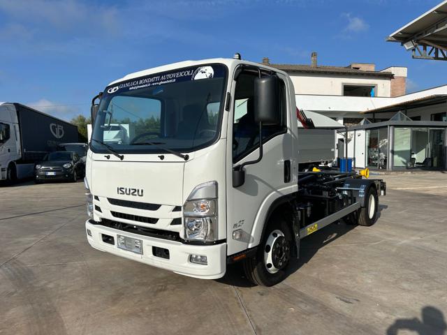 ISUZU M27 usata, con ABS