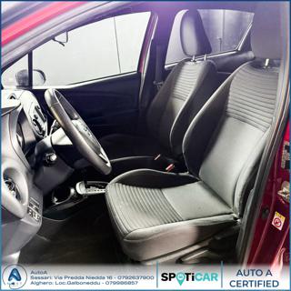 TOYOTA Yaris usata, con Airbag testa