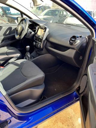 RENAULT Clio usata, con USB