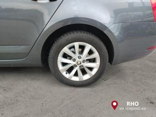SKODA Octavia usata, con Park Distance Control