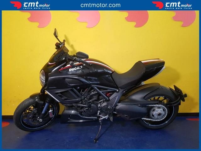 DUCATI Diavel usata 0