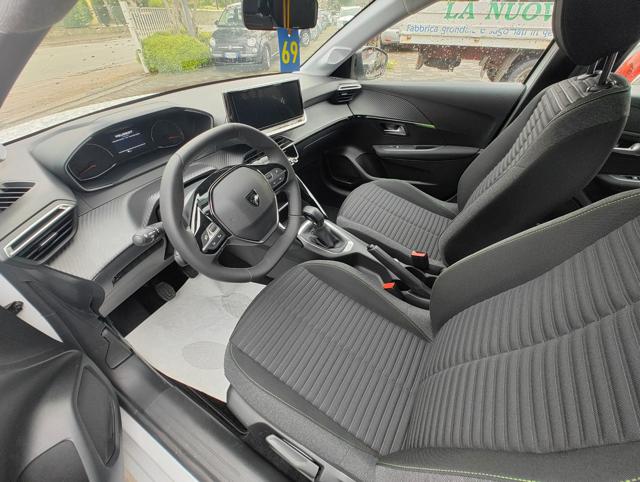 PEUGEOT 208 usata, con Autoradio