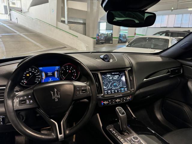 MASERATI Levante usata, con Controllo automatico clima