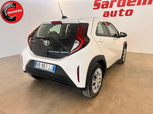 TOYOTA Aygo X usata, con Autoradio