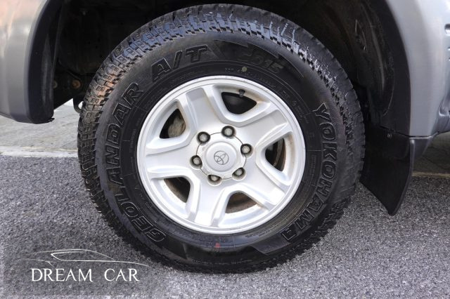TOYOTA Land Cruiser usata, con Sound system