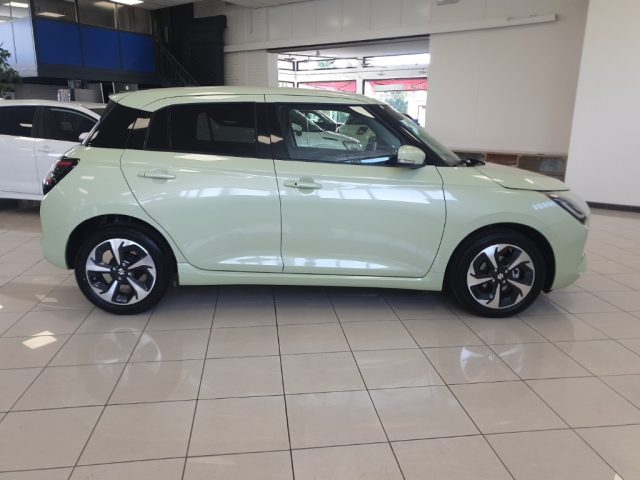 SUZUKI Swift usata, con Autoradio