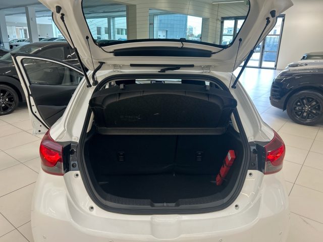 MAZDA 2 usata, con Sensori di parcheggio posteriori