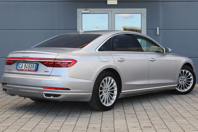 AUDI A8 usata, con Airbag laterali