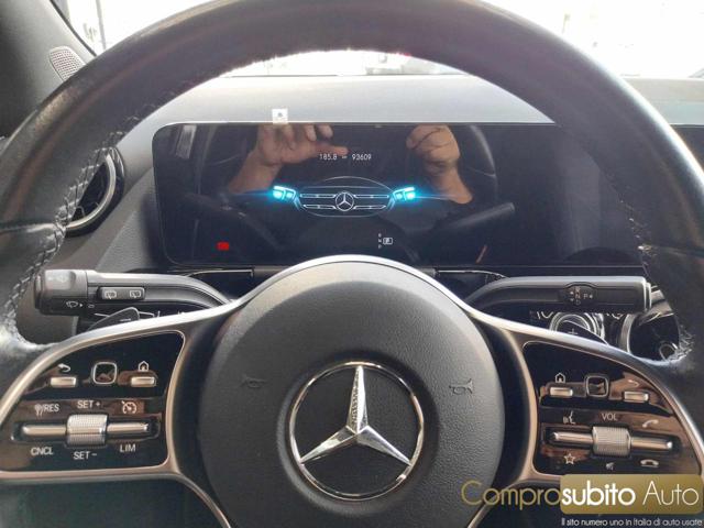 MERCEDES-BENZ GLA 180 usata 35