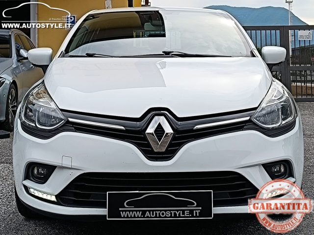 RENAULT Clio usata, con Park Distance Control