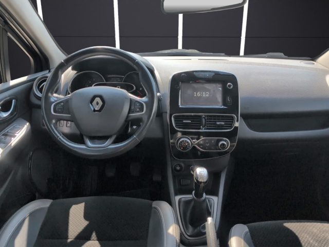 RENAULT Clio usata, con Servosterzo