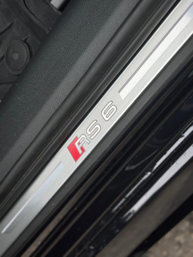 AUDI RS6 usata, con Tettuccio apribile